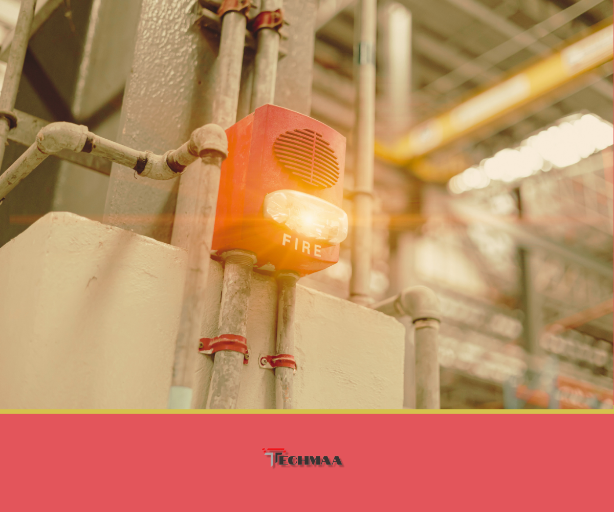 Modern fire alarm system installed on a ceiling, designed for early fire detection and safety in homes and businesses.
